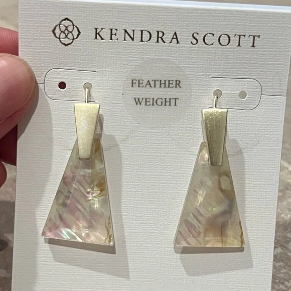 NEW Kendra Scott Collins Small Drop Earrings in White Abalone/Bright Silver - Picture 2 of 14